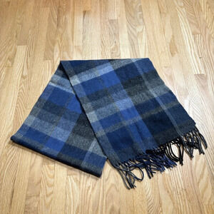 Via Condotti  Roma Made in Italy 100% Lambswool Plaid Scarf with Tassels